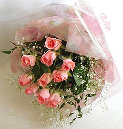 Send Pink Bouquet to Bangladesh, Send gifts to Bangladesh