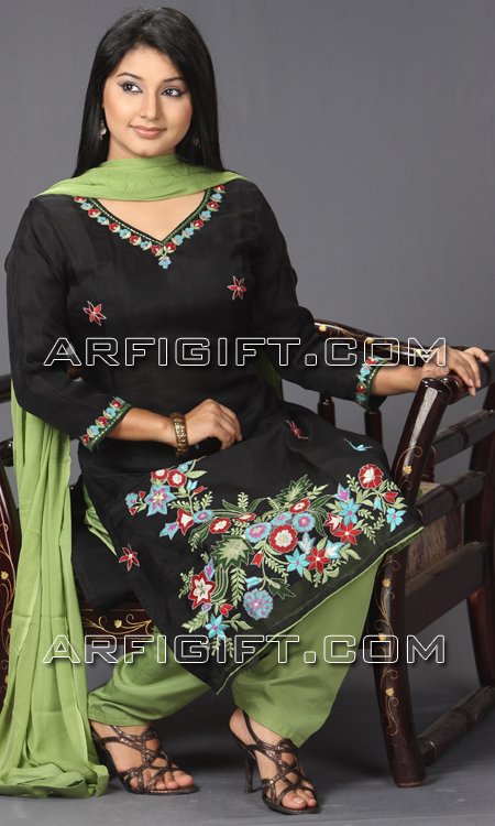 Send Eye-Catching Dress to Bangladesh, Send gifts to Bangladesh