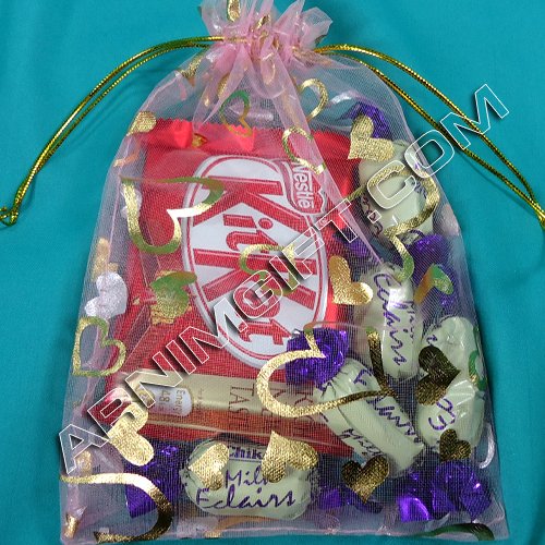 Send kitkat  and eclair chocolate to Bangladesh, Send gifts to Bangladesh